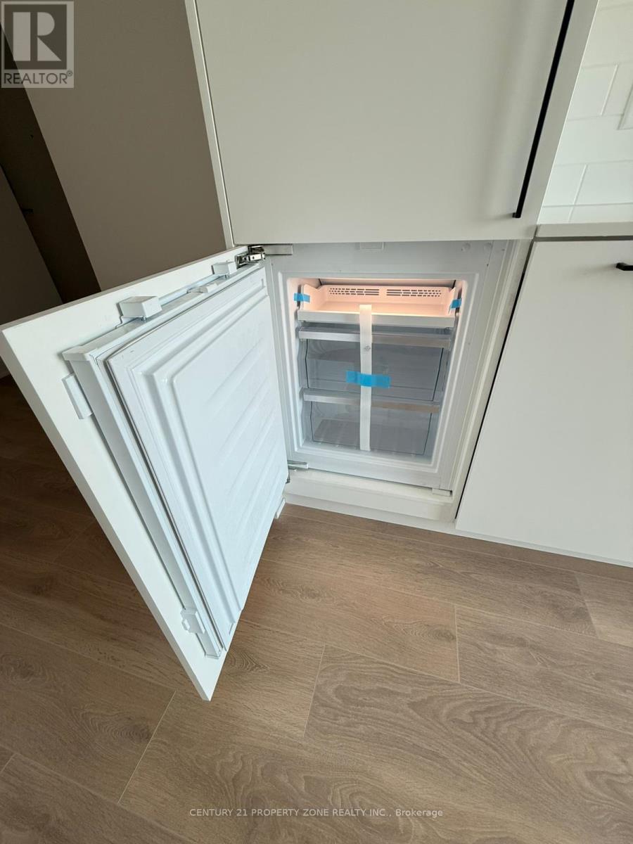 2206 - 1185 Dupont Street, Toronto, Ontario  M6H 2A4 - Photo 6 - W13096408