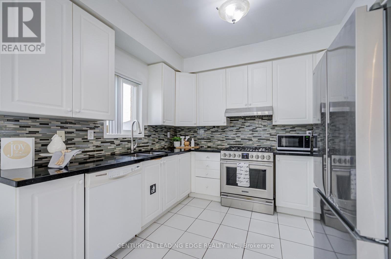 6604 Opera Glass Crescent, Mississauga, Ontario  L5W 1R8 - Photo 20 - W13096438