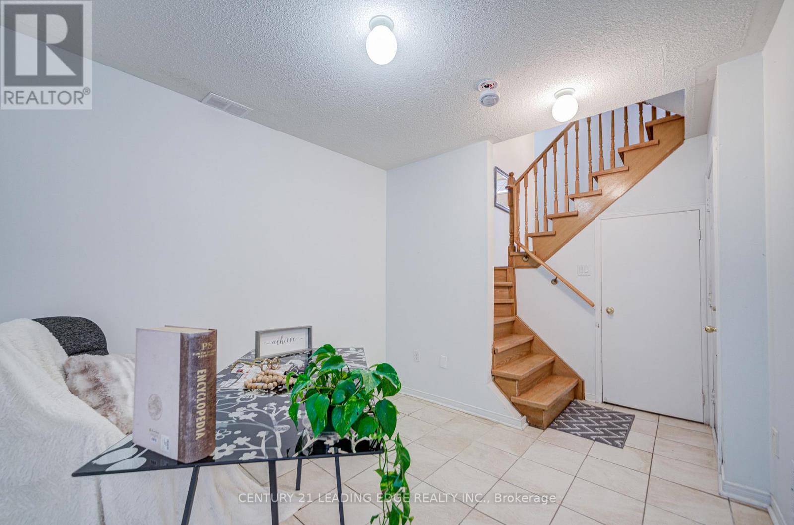 6604 Opera Glass Crescent, Mississauga, Ontario  L5W 1R8 - Photo 24 - W13096438