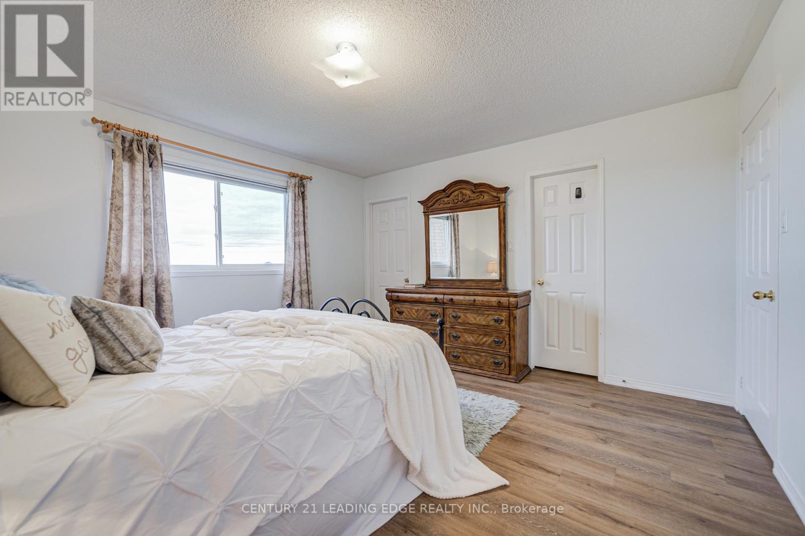 6604 Opera Glass Crescent, Mississauga, Ontario  L5W 1R8 - Photo 33 - W13096438