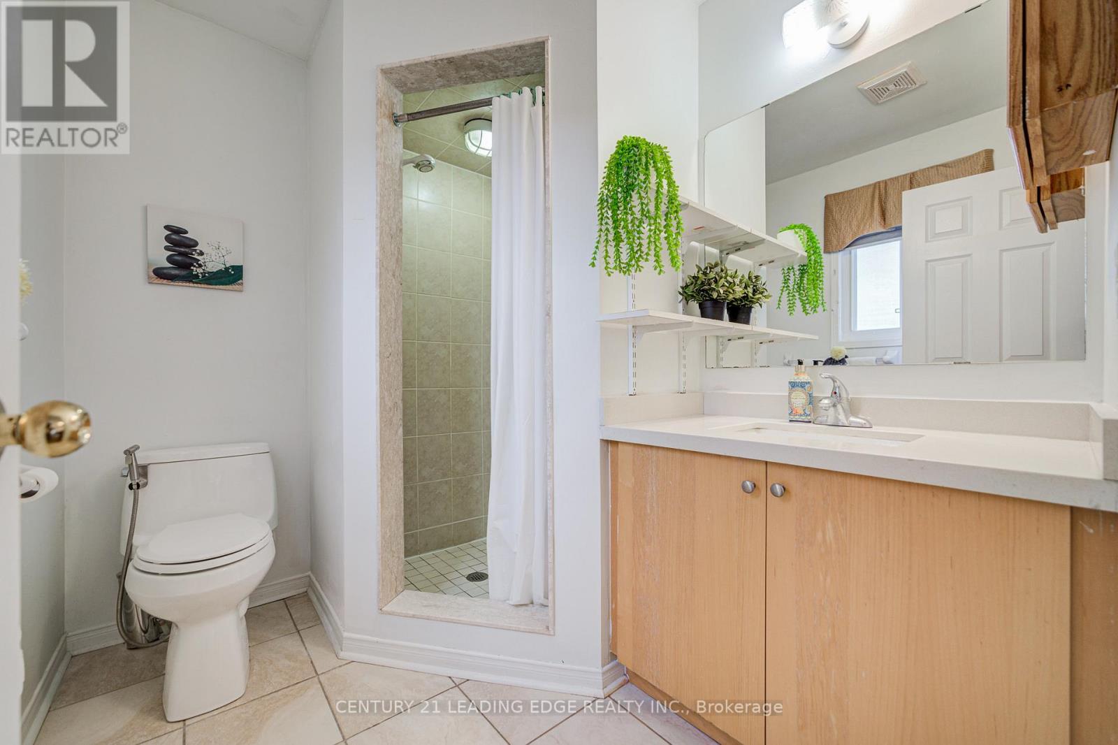 6604 Opera Glass Crescent, Mississauga, Ontario  L5W 1R8 - Photo 34 - W13096438