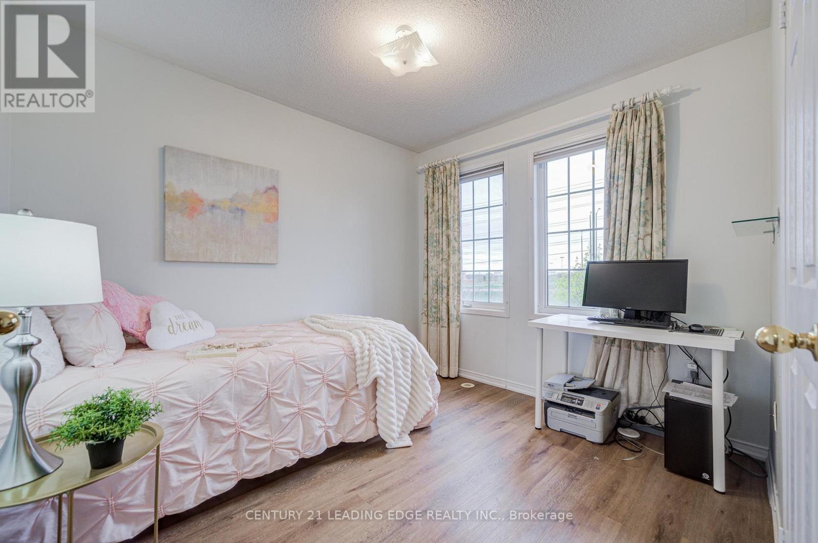6604 Opera Glass Crescent, Mississauga, Ontario  L5W 1R8 - Photo 35 - W13096438