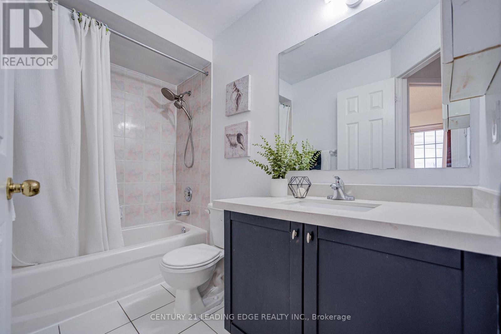 6604 Opera Glass Crescent, Mississauga, Ontario  L5W 1R8 - Photo 41 - W13096438