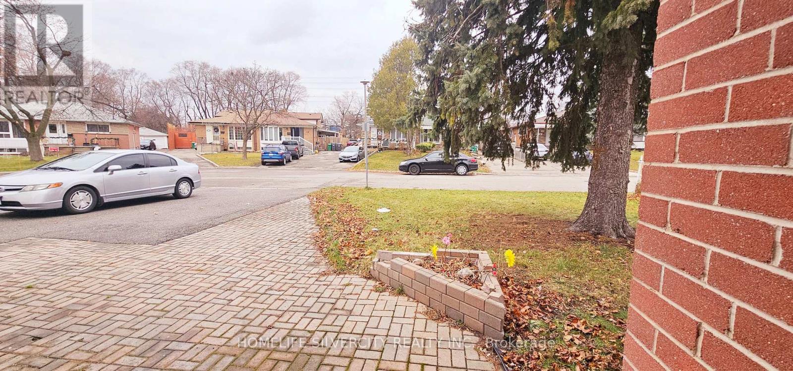 Bsmnt - 31 Windermere Court, Brampton, Ontario  L6X 2L5 - Photo 3 - W13096456