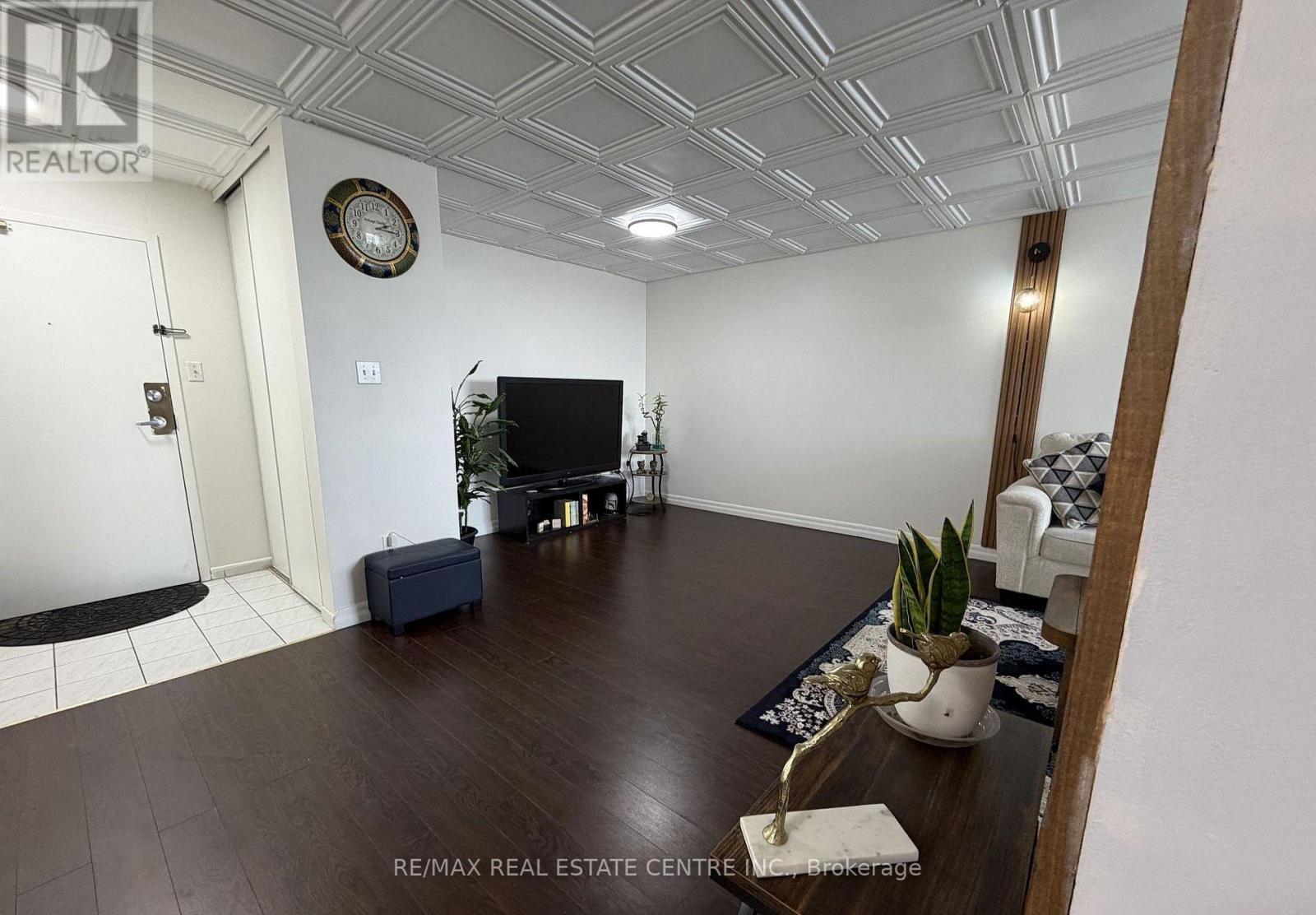 510 - 3 Rowntree Road, Toronto, Ontario  M9V 5G8 - Photo 9 - W13096564