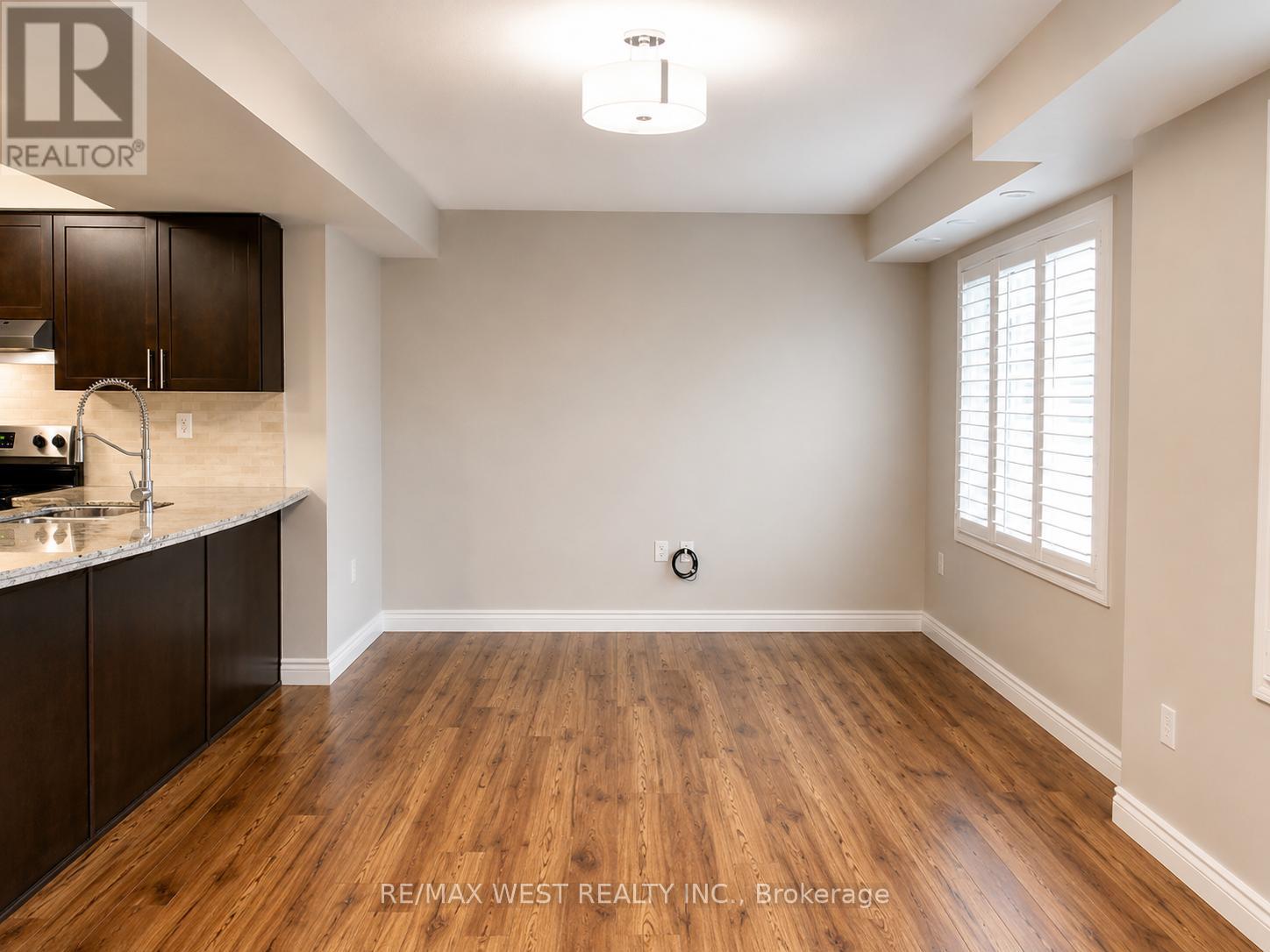 5 - 2614 Dashwood Drive, Oakville, Ontario  L6M 0K5 - Photo 5 - W13096600