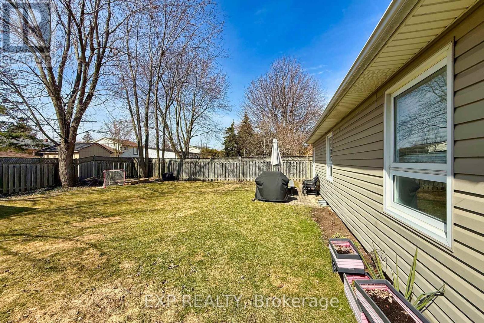 584 Elliott Crescent, Milton, Ontario  L9T 3G4 - Photo 36 - W13096606