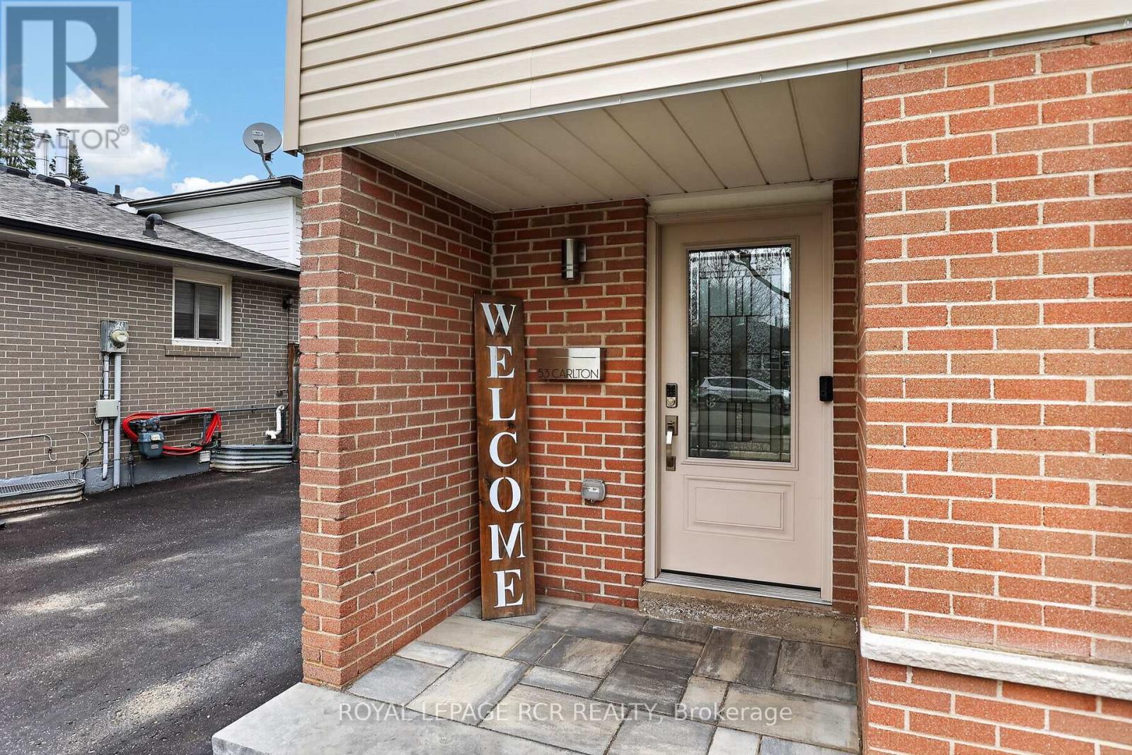 53 Carlton Drive, Orangeville, Ontario  L9W 2X8 - Photo 2 - W13096622