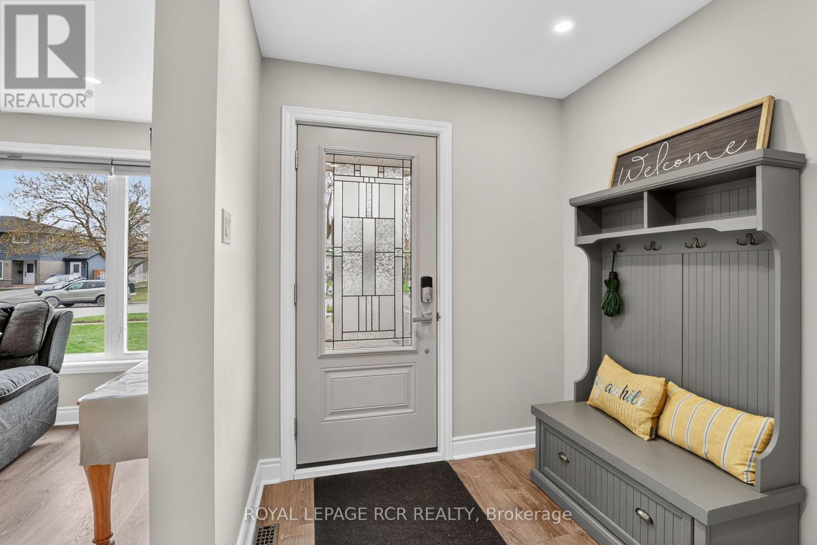 53 Carlton Drive, Orangeville, Ontario  L9W 2X8 - Photo 3 - W13096622