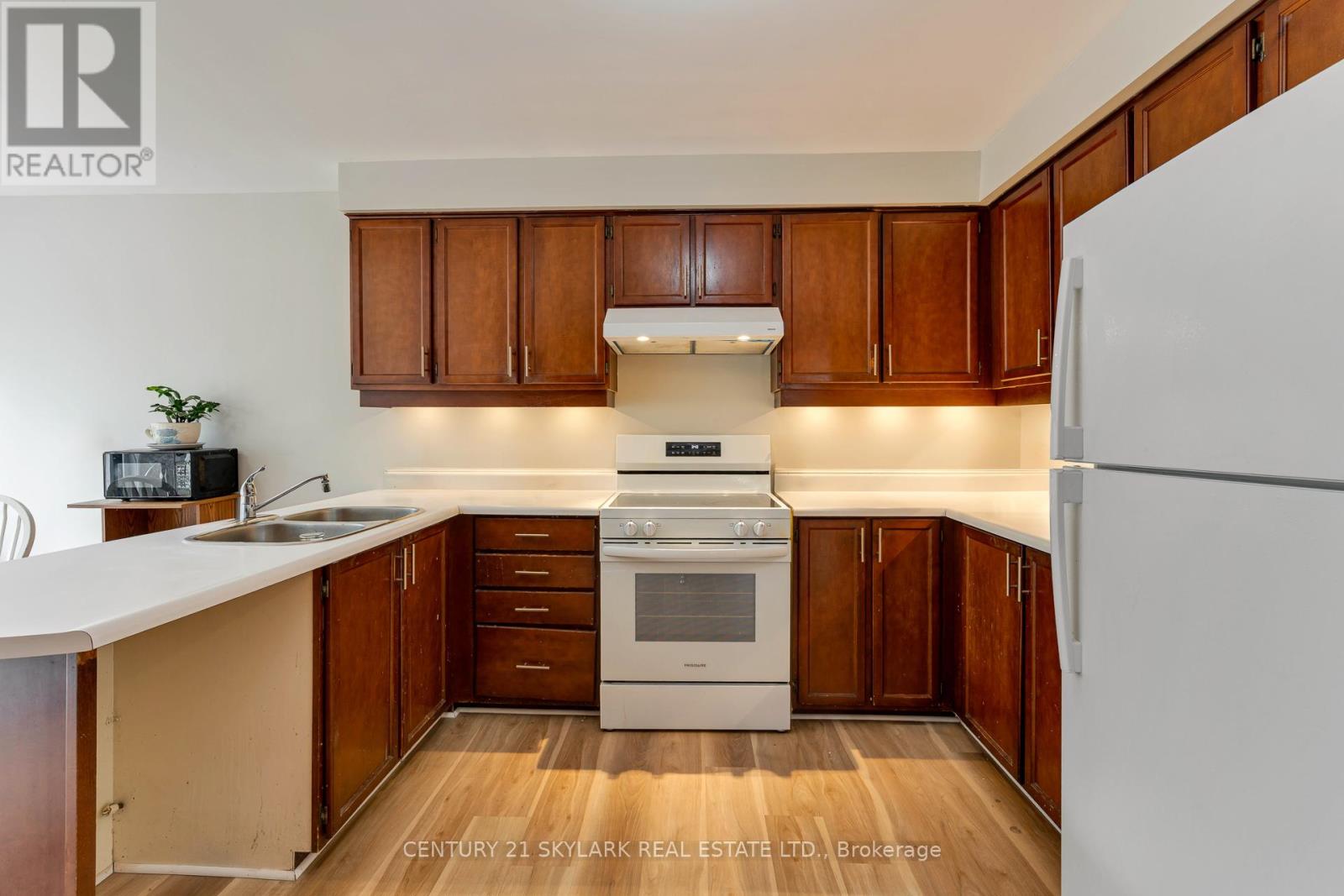 4 Leeward Drive, Brampton, Ontario  L6S 5V6 - Photo 13 - W13096674