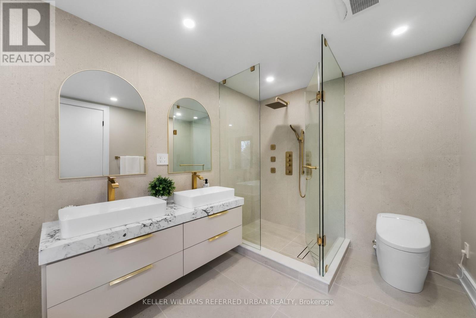 137 Cheltenham Avenue, Toronto, Ontario  M4N 1R1 - Photo 25 - C13094712