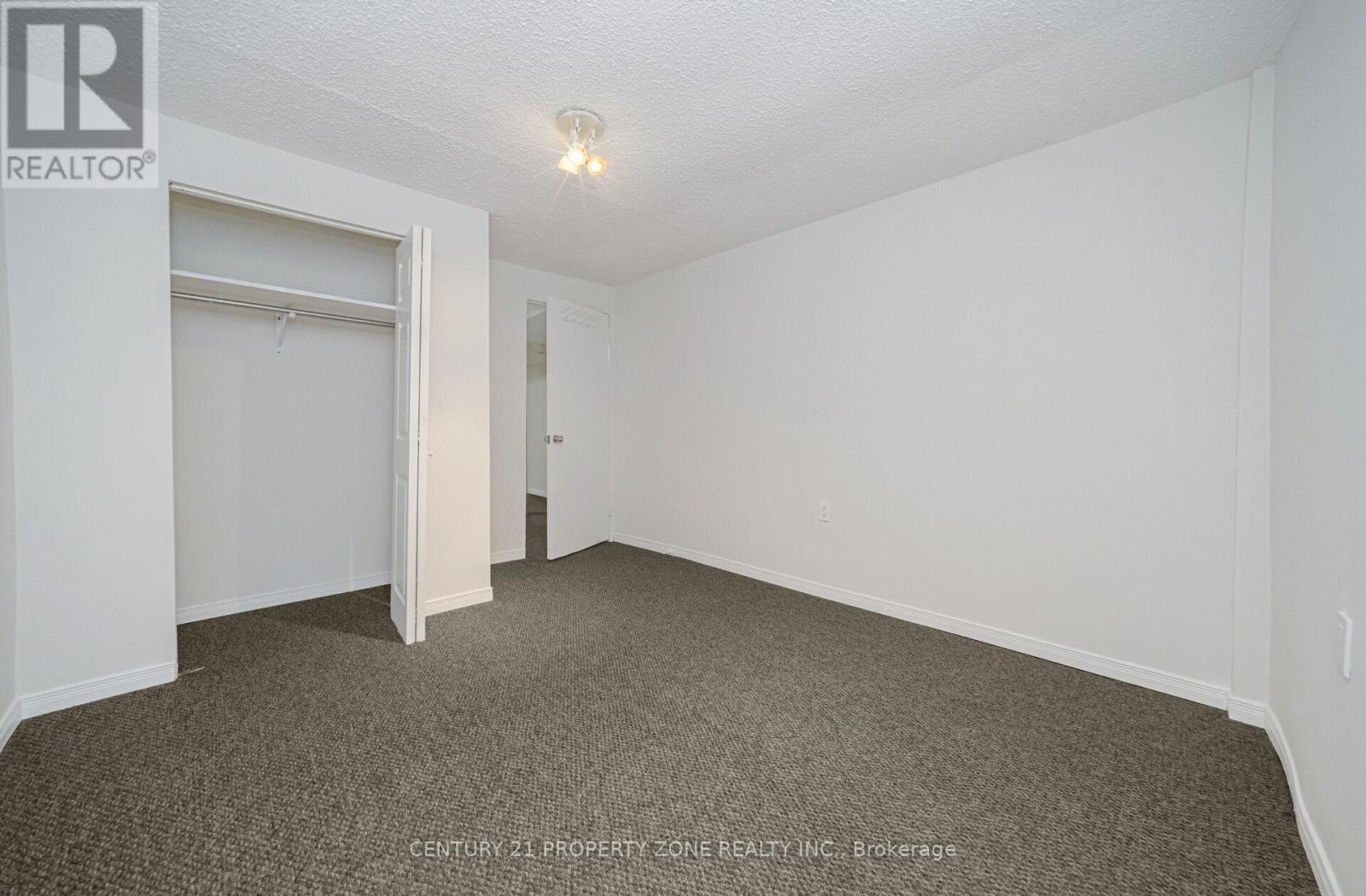 160 Torrance Woods, Brampton, Ontario  L6Y 4K2 - Photo 32 - W13094190