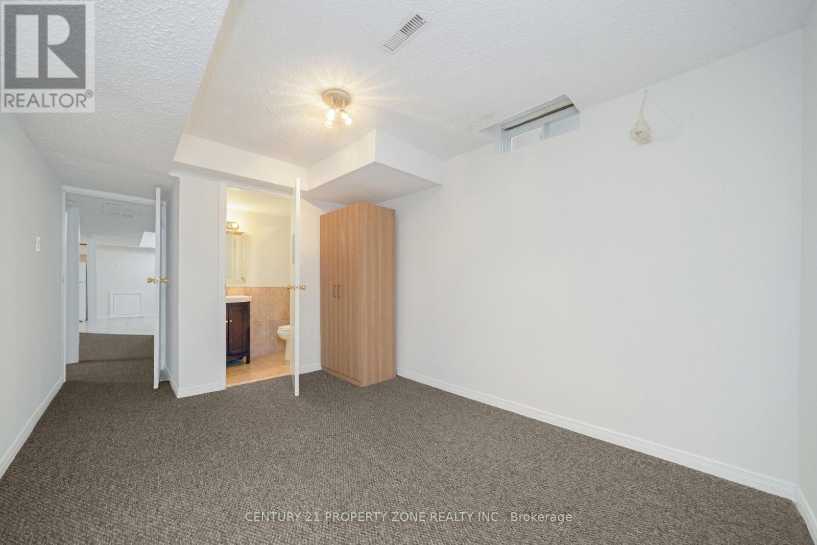 160 Torrance Woods, Brampton, Ontario  L6Y 4K2 - Photo 33 - W13094190