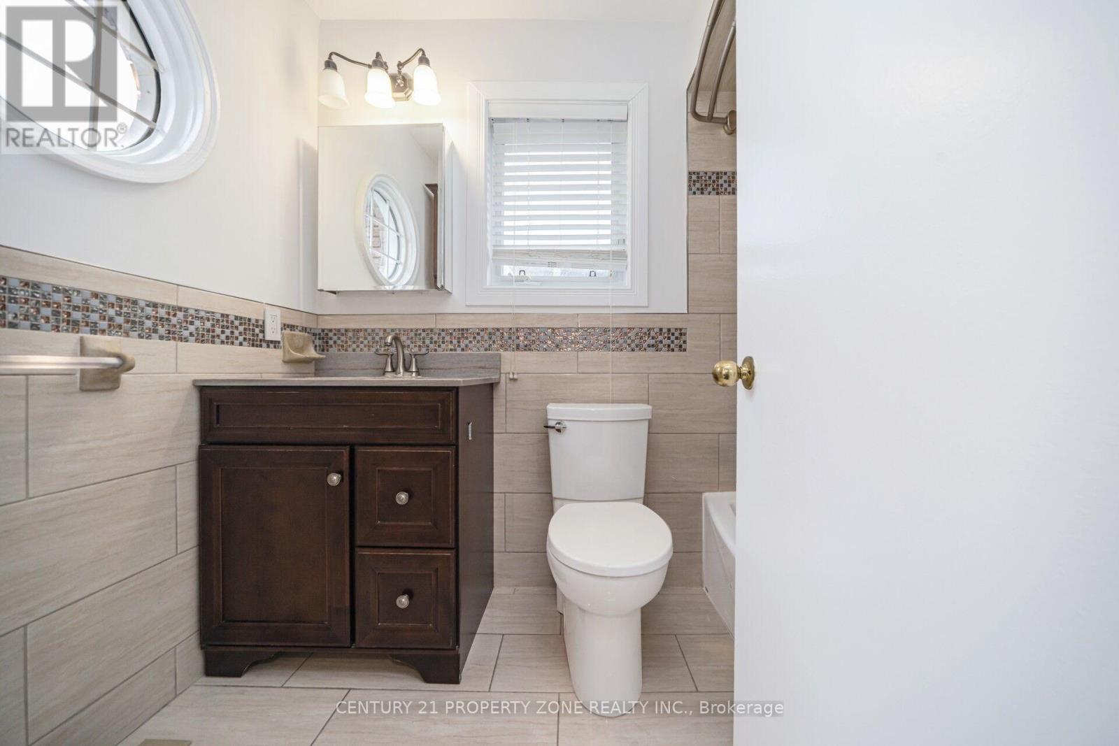 160 Torrance Woods, Brampton, Ontario  L6Y 4K2 - Photo 19 - W13094190