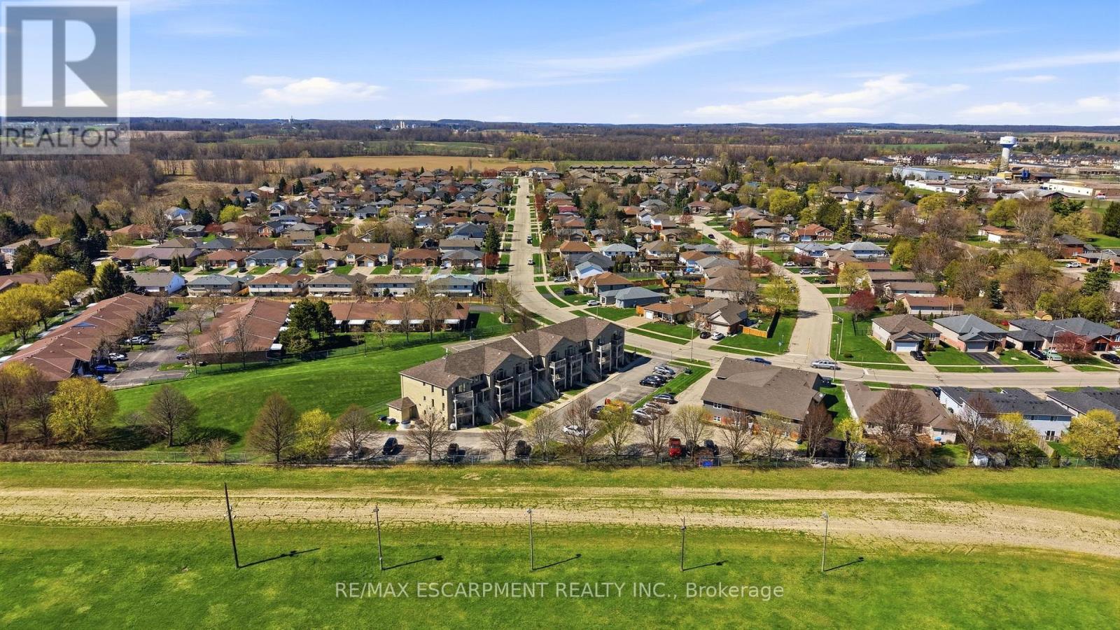 102 - 50 Whitlaw Way, Brant, Ontario  N3L 4C3 - Photo 23 - X13042348