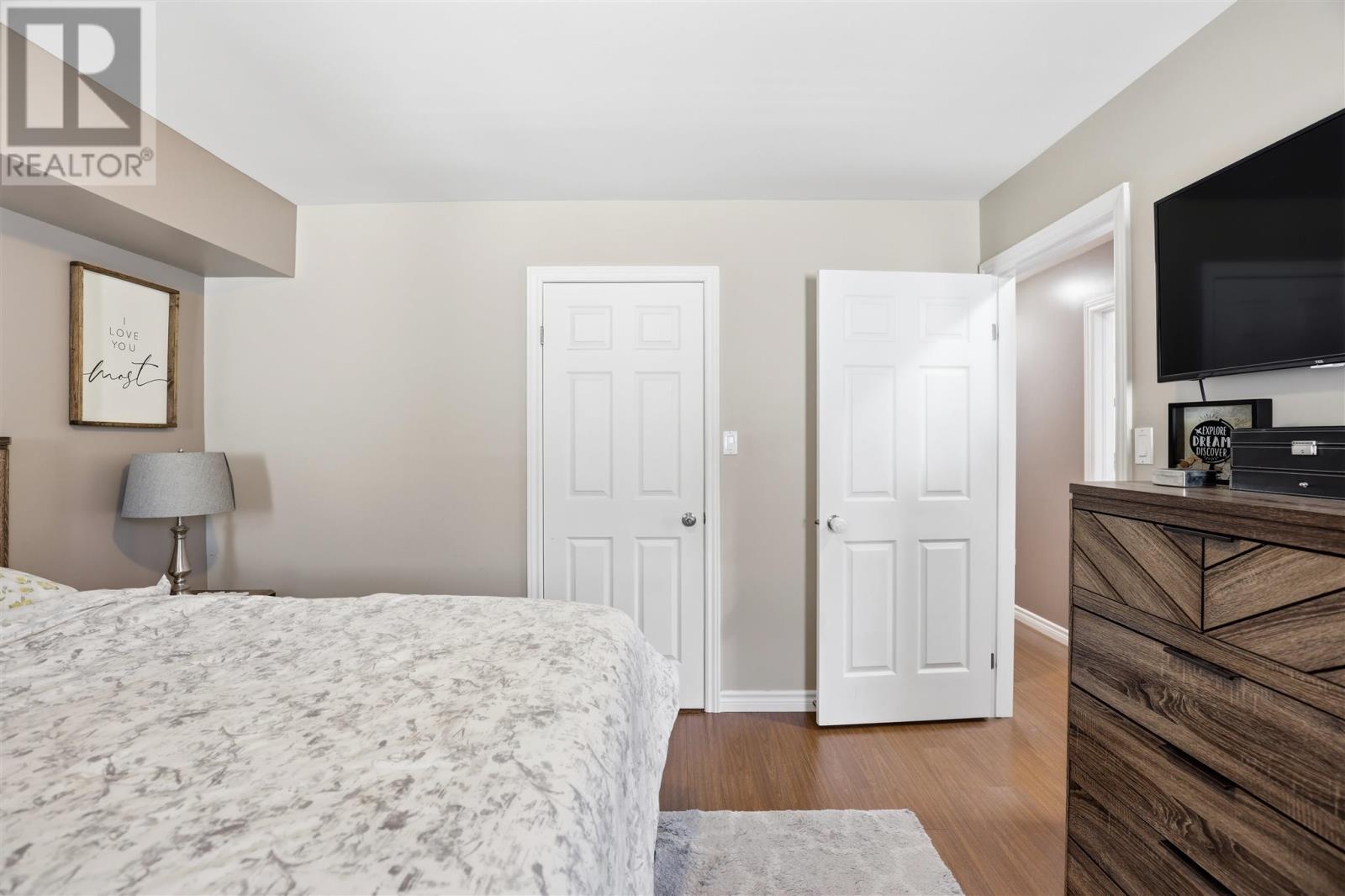 151 Queensgate Blvd, Sault Ste. Marie, Ontario  P6A 6X8 - Photo 15 - SM260894
