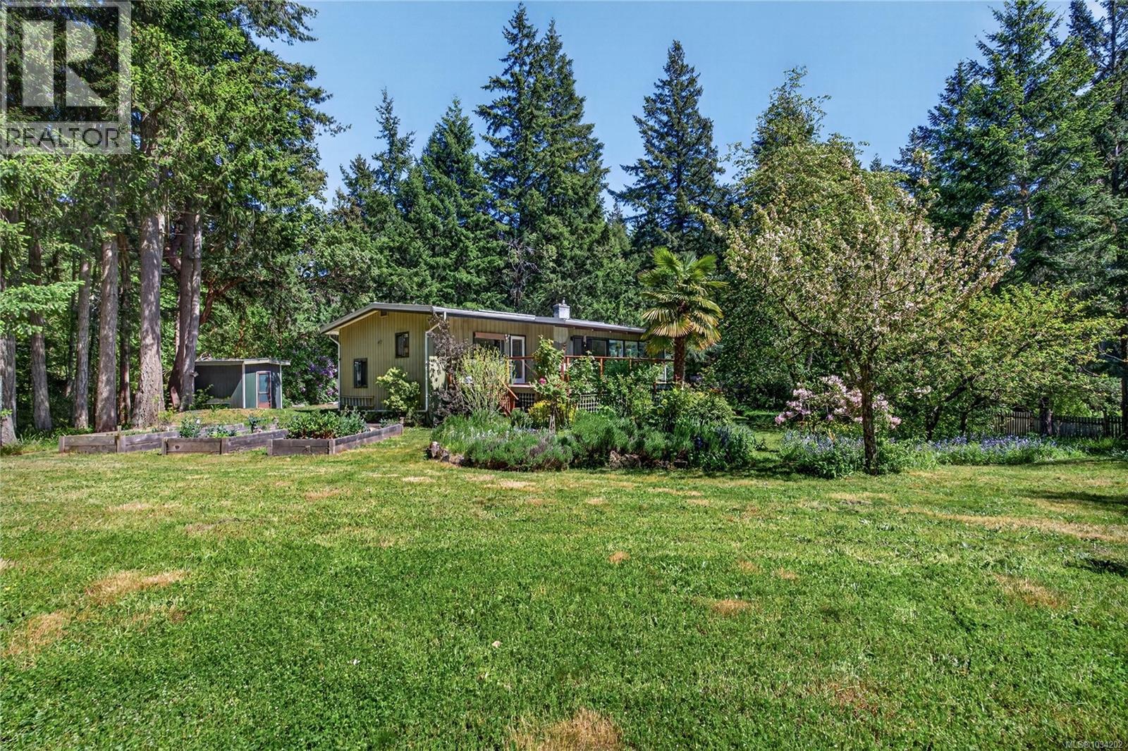 296 Woodland Dr, Salt Spring, British Columbia  V8K 1J6 - Photo 24 - 1034202