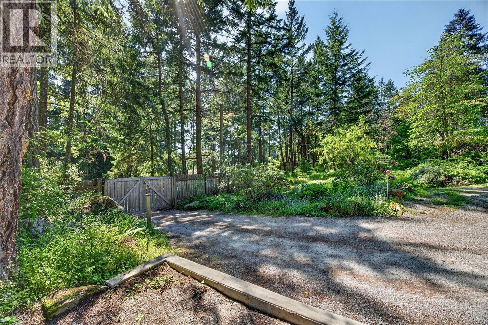296 Woodland Dr, Salt Spring, British Columbia  V8K 1J6 - Photo 26 - 1034202