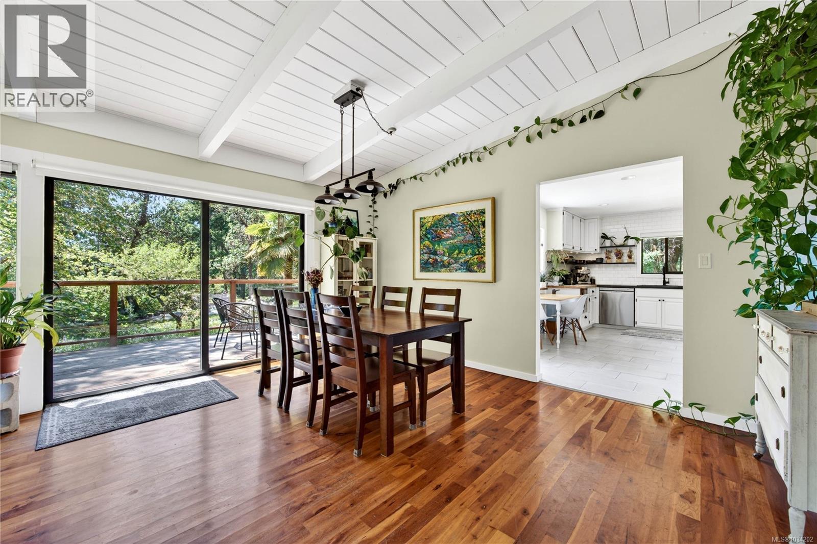296 Woodland Dr, Salt Spring, British Columbia  V8K 1J6 - Photo 7 - 1034202