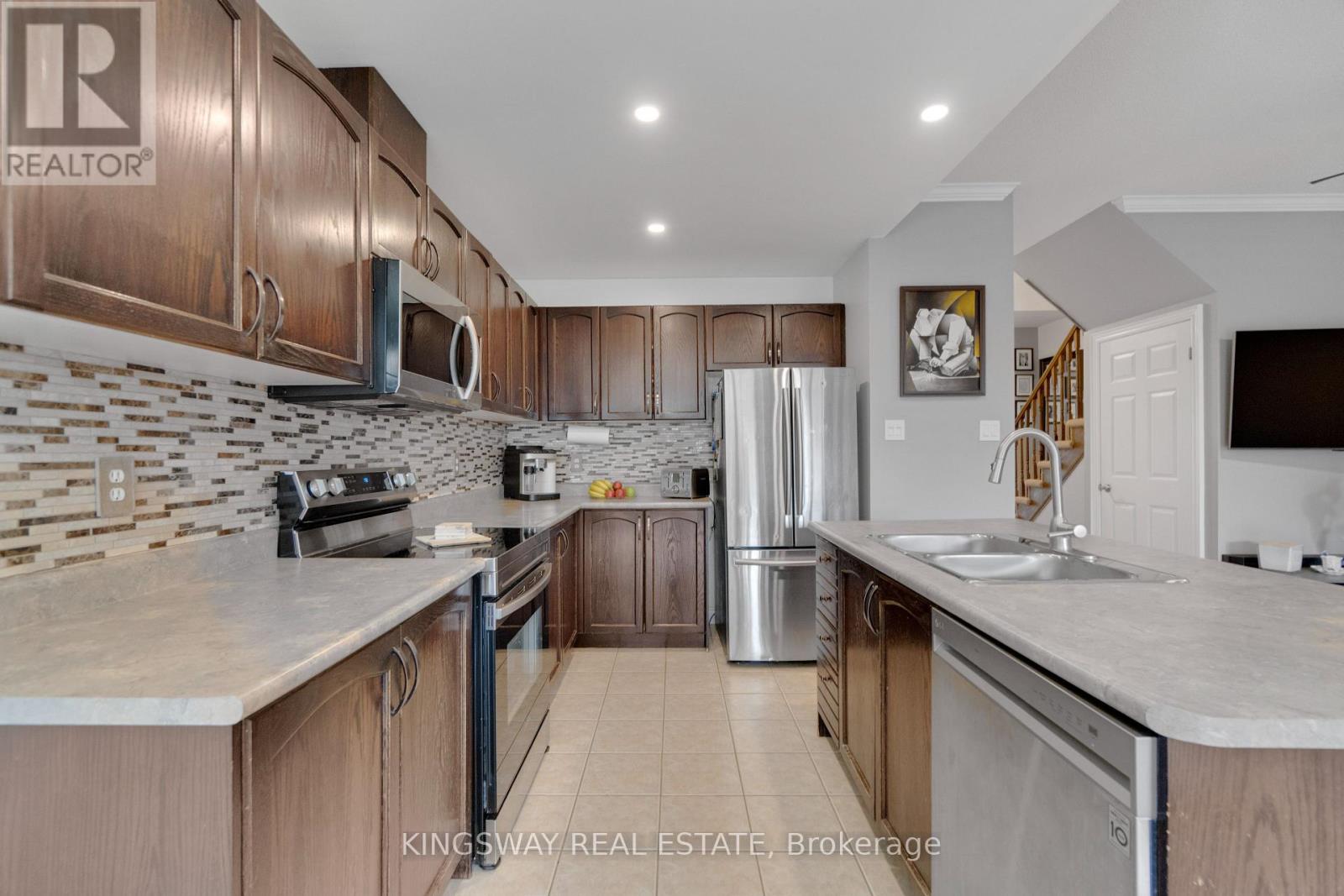 243 Southbrook Drive, Hamilton, Ontario  L0R 1C0 - Photo 11 - X13096342