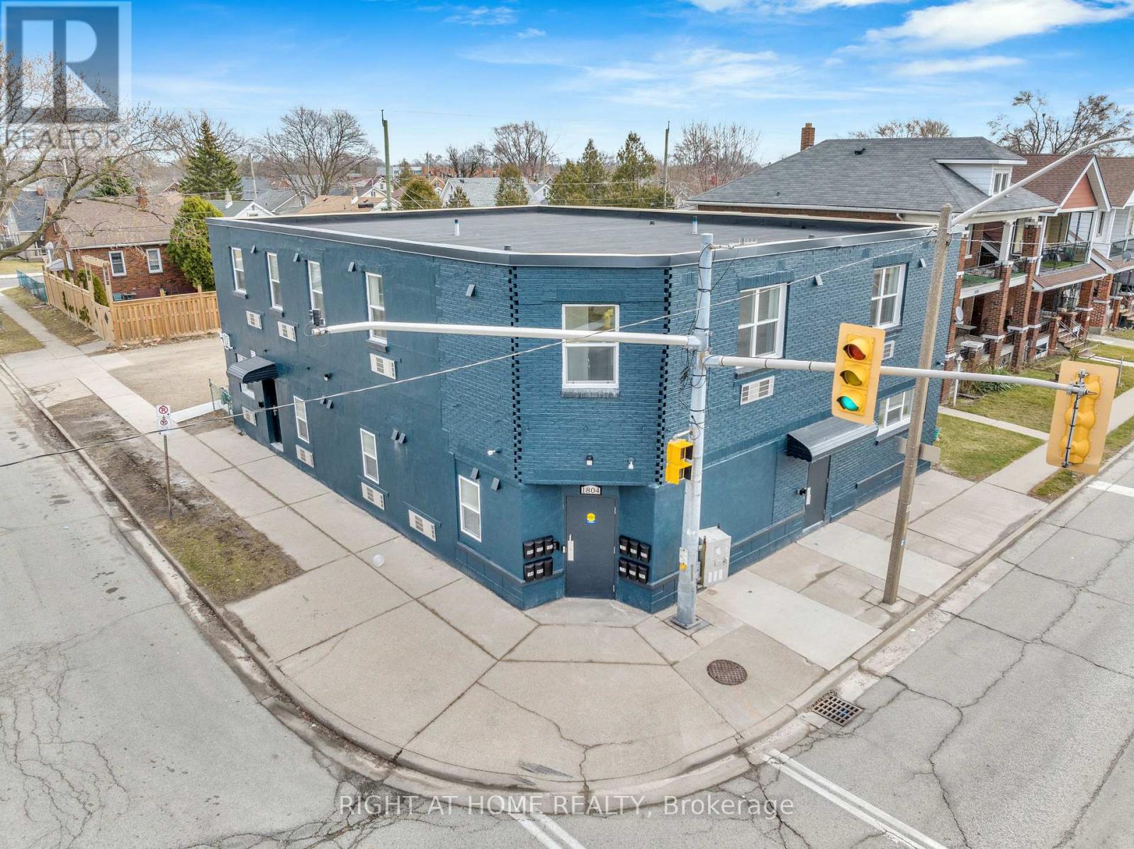 202 - 1804 Drouillard Road, Windsor, Ontario  N8W 3X5 - Photo 10 - X13096412