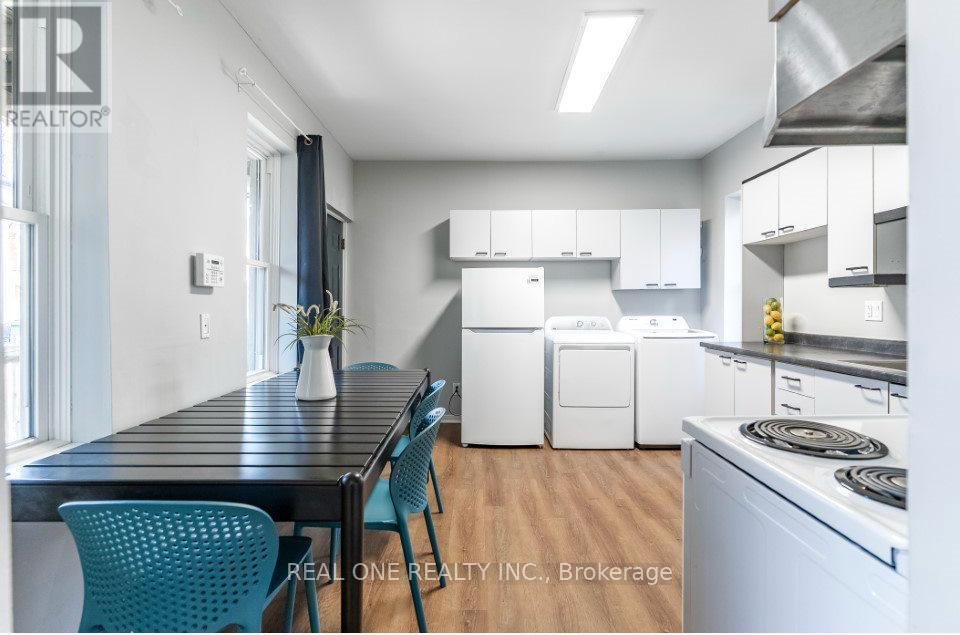 Room 1 - 118 Queen Street S, Hamilton, Ontario  L8P 3S1 - Photo 8 - X13096424