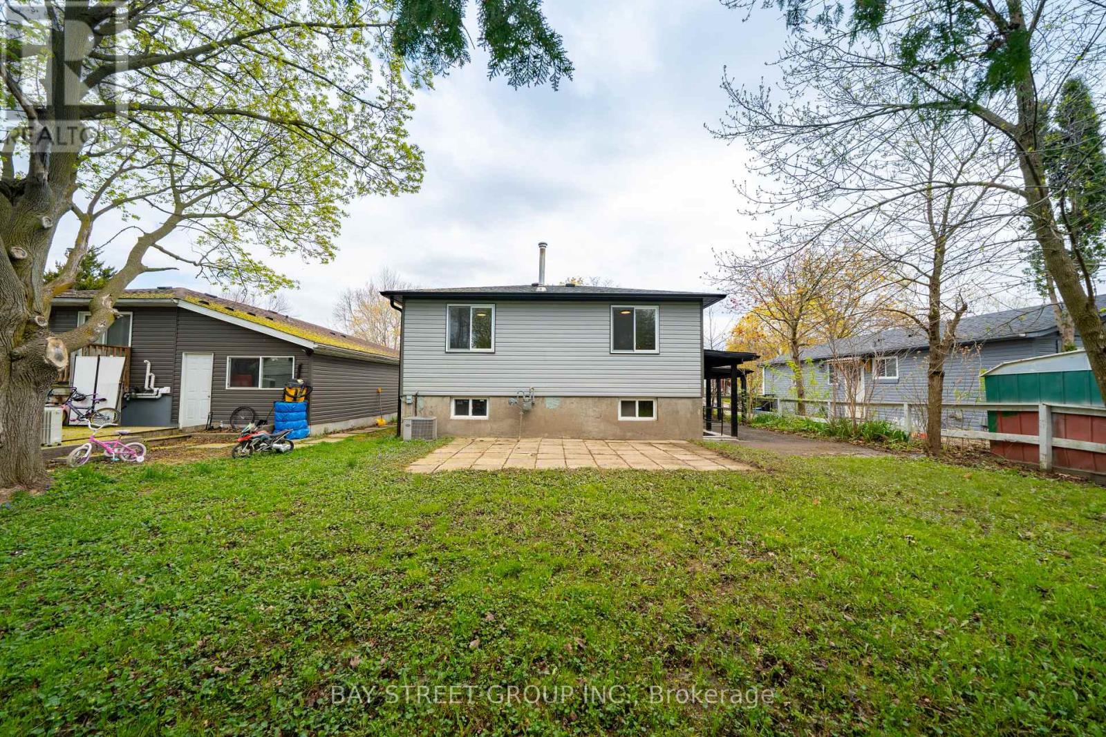 41 Helene Crescent, Waterloo, Ontario  N2L 5E6 - Photo 39 - X13096426