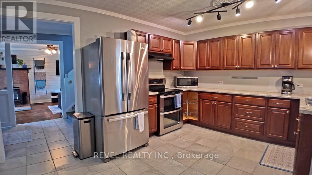 106 Devonshire Avenue, Iroquois Falls, Ontario  P0K 1E0 - Photo 15 - T13096758