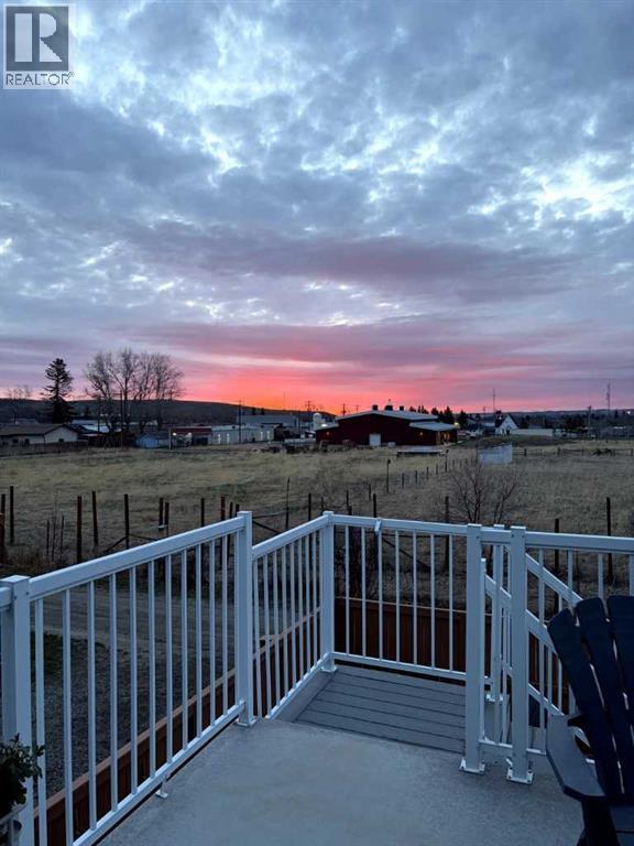 211 Regent Road Se, Diamond Valley, Alberta  T0L 2A0 - Photo 3 - A2305609