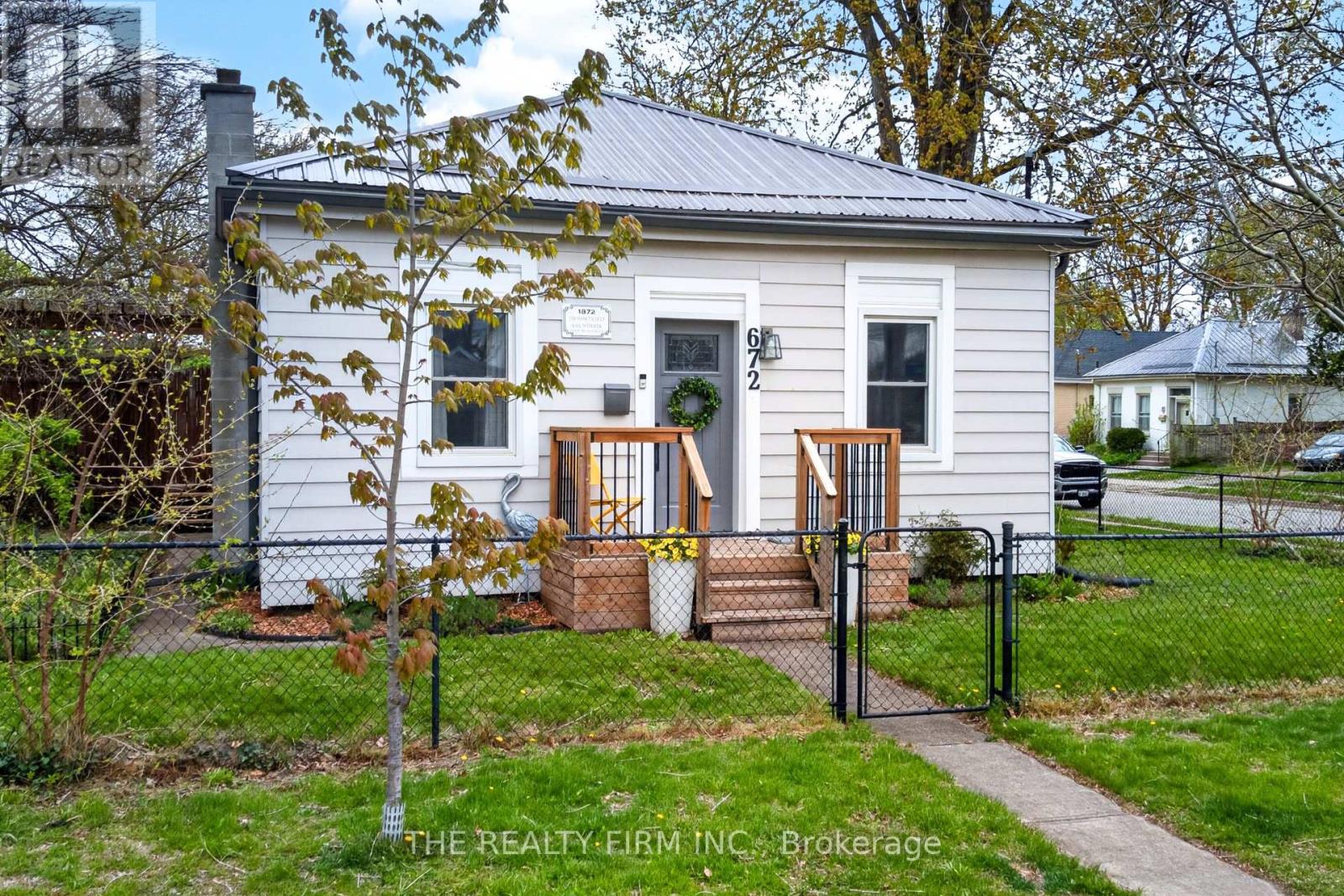 672 Elias Street, London East, Ontario  N5W 3N6 - Photo 1 - X13096762