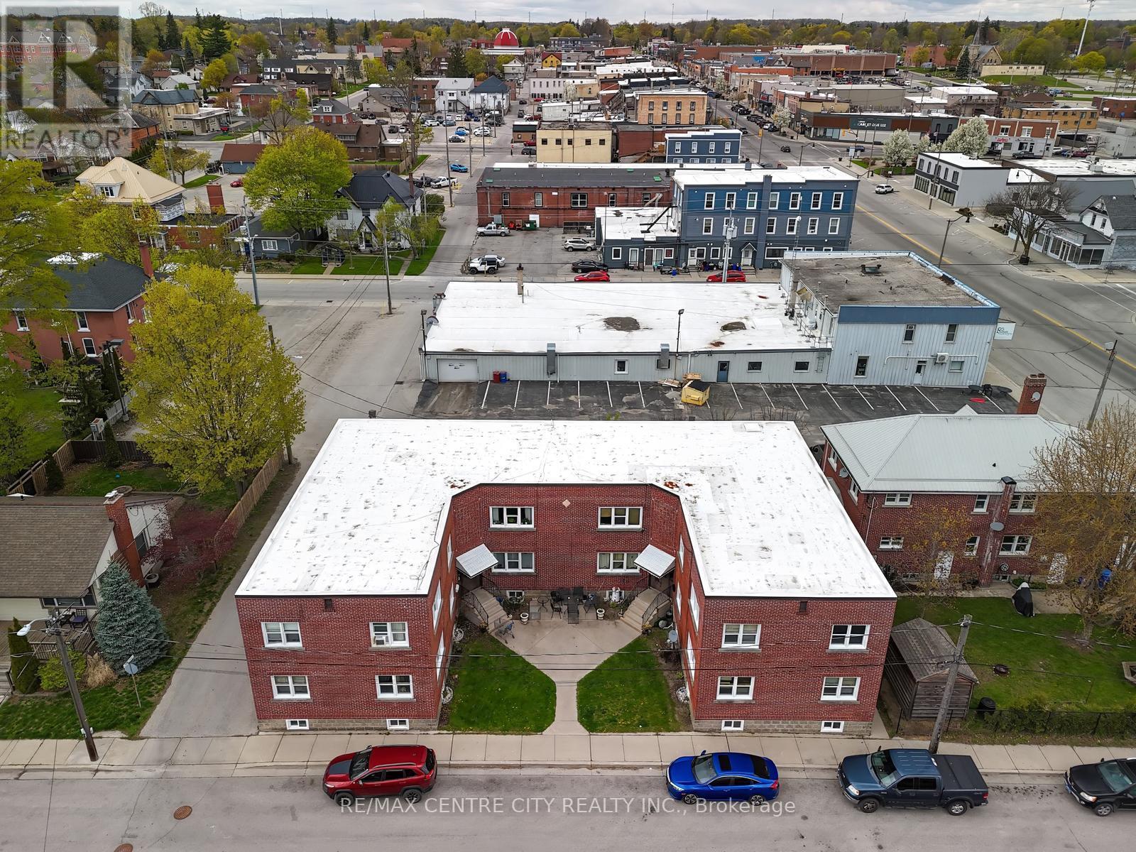 4 PROSPECT STREET, Tillsonburg, Ontario
