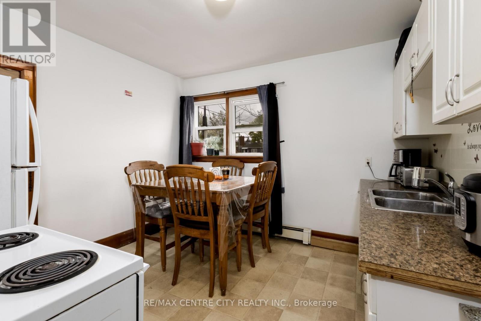 4 Prospect Street, Tillsonburg, Ontario  N4G 2L6 - Photo 13 - X13096768