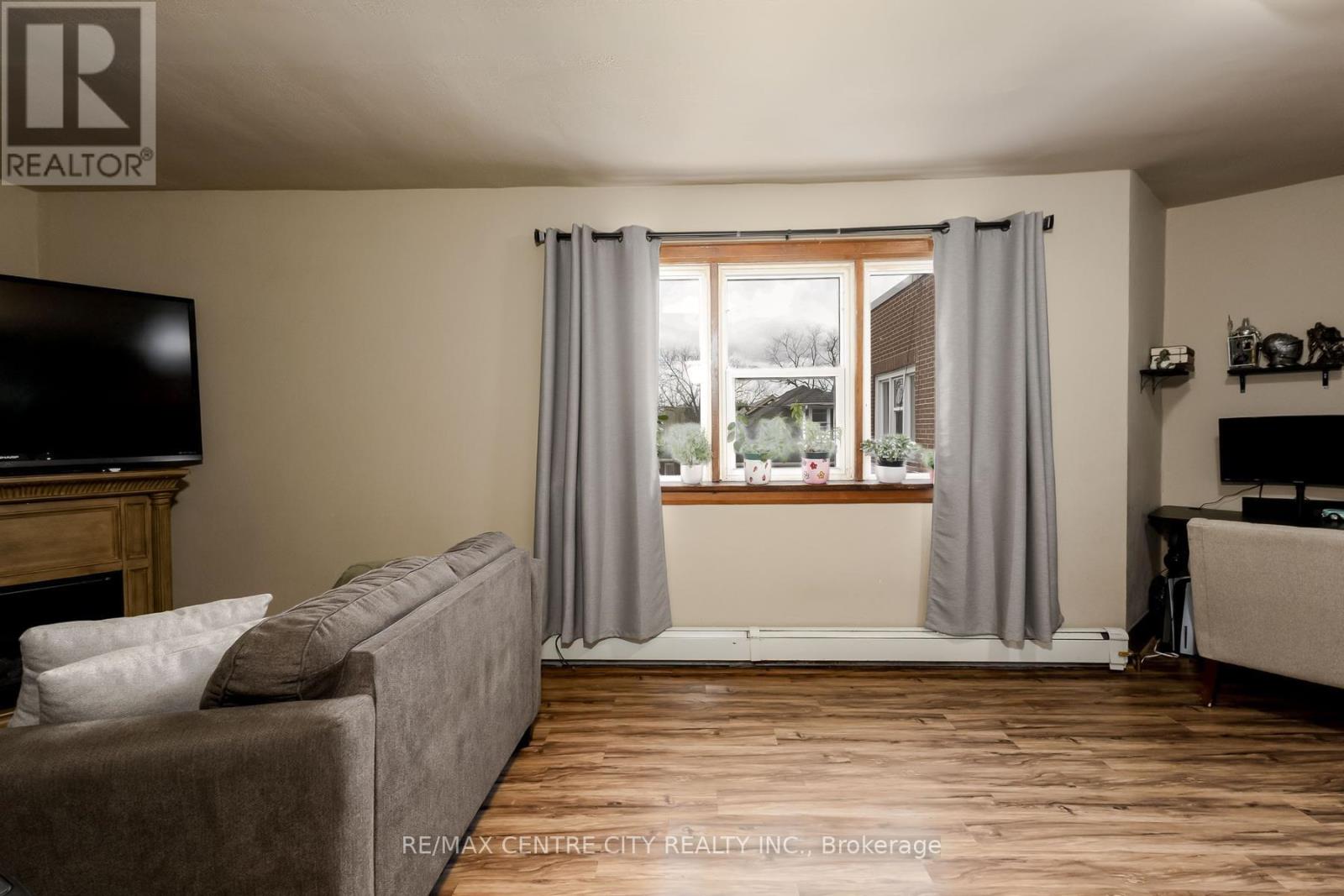 4 Prospect Street, Tillsonburg, Ontario  N4G 2L6 - Photo 20 - X13096768