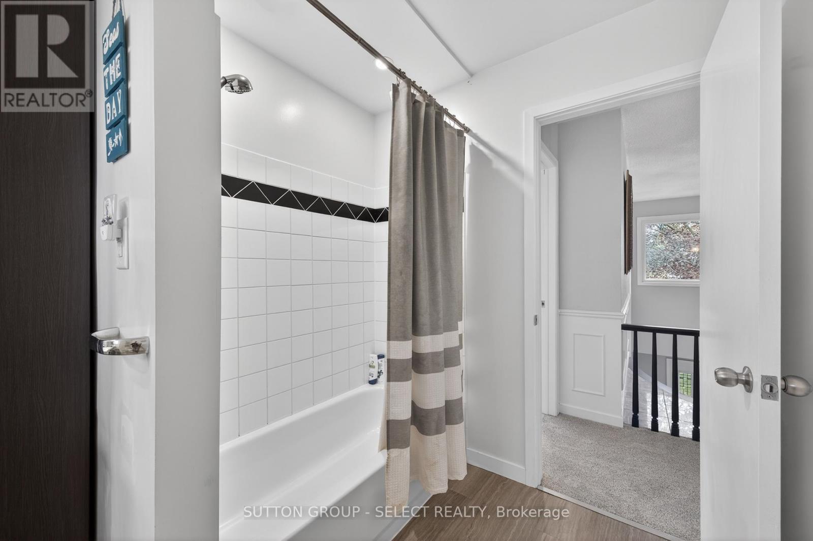 22 Pinegrove Crescent, London South, Ontario  N6J 3Y9 - Photo 32 - X13096862