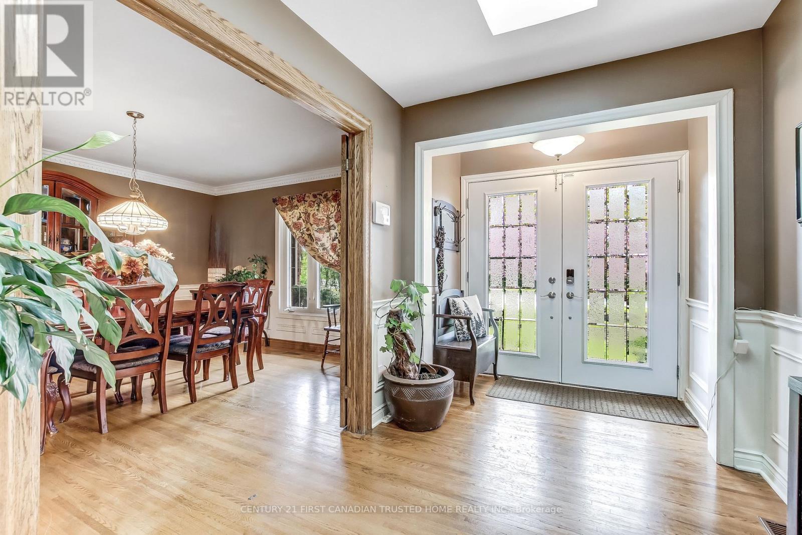 27 Croydon Drive, Middlesex Centre, Ontario  N0M 1C0 - Photo 4 - X13096894