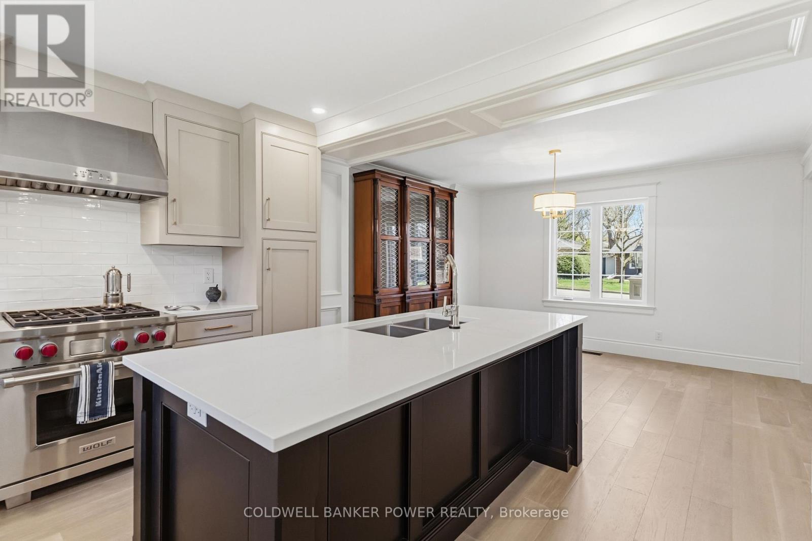 54 Lloyd Manor Crescent, London North, Ontario  N6H 3Z3 - Photo 19 - X13096898