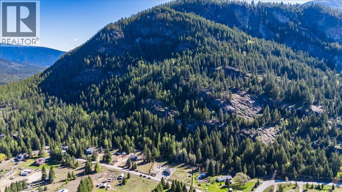 1953 Sandy Road, Castlegar, British Columbia  V1N 4T1 - Photo 83 - 10379009