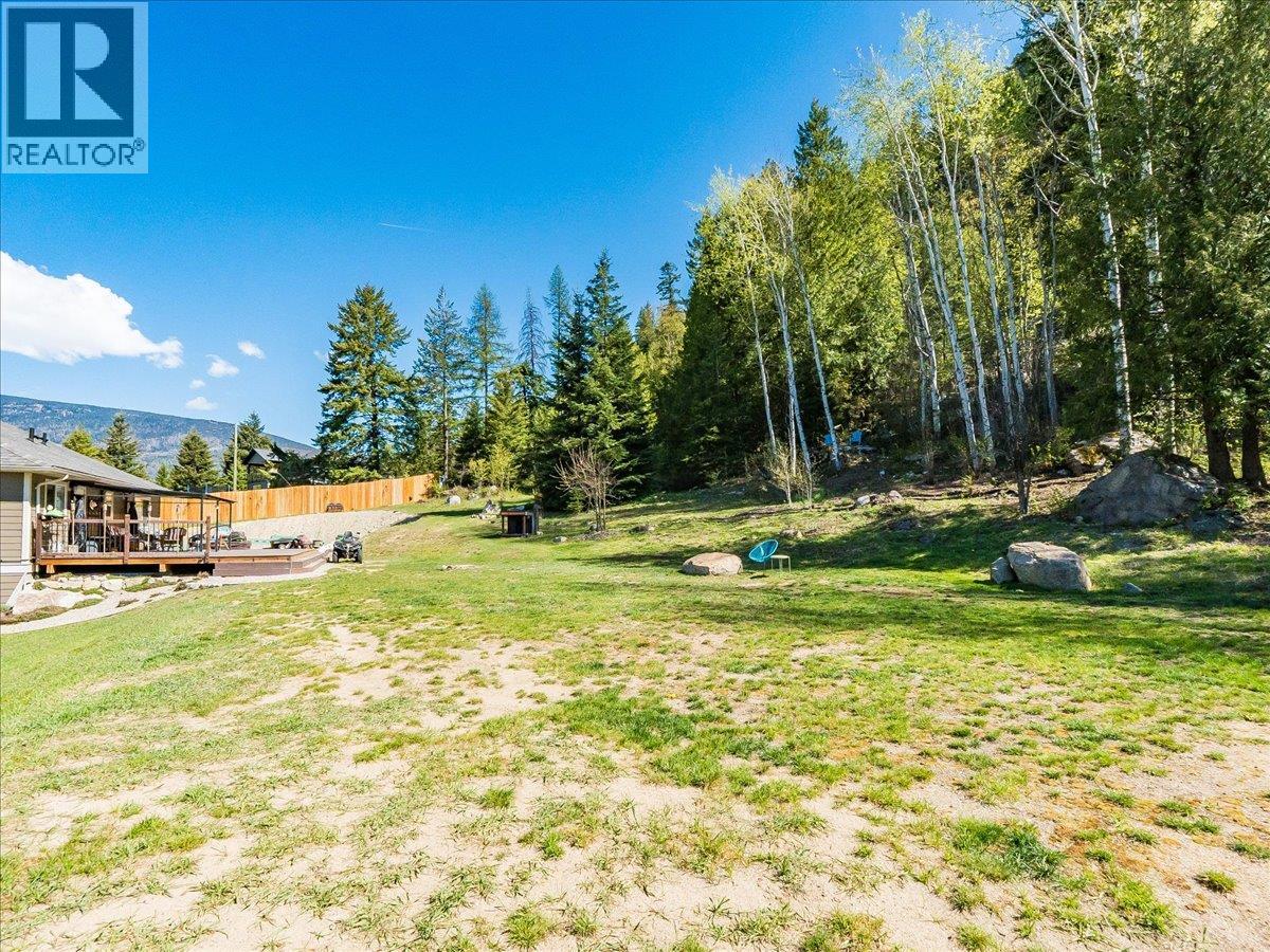 1953 Sandy Road, Castlegar, British Columbia  V1N 4T1 - Photo 60 - 10379009