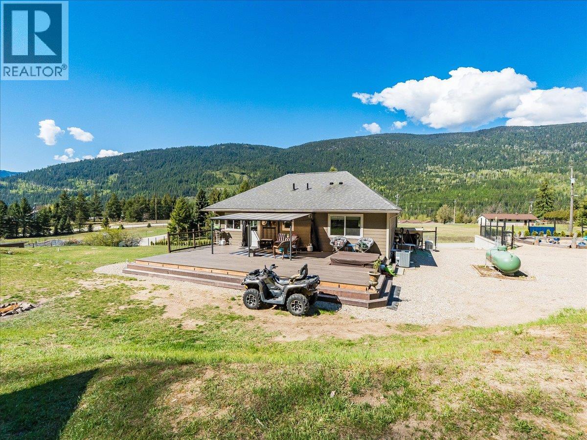 1953 Sandy Road, Castlegar, British Columbia  V1N 4T1 - Photo 62 - 10379009