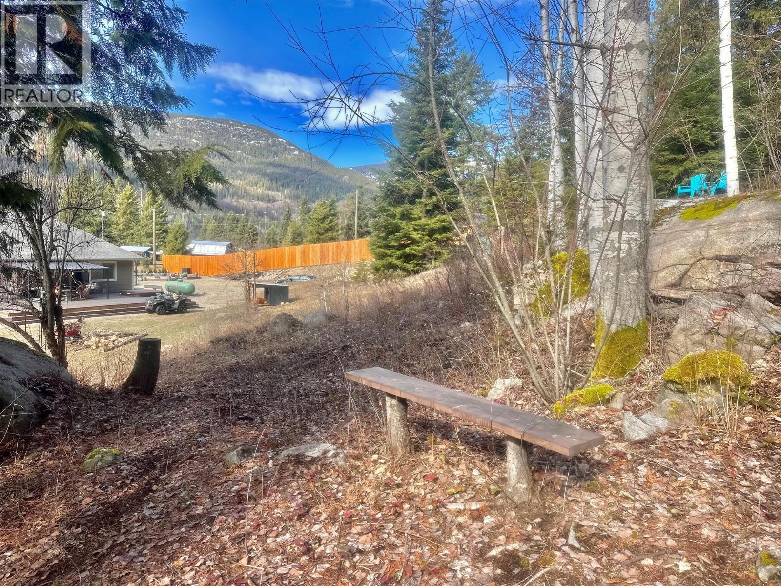 1953 Sandy Road, Castlegar, British Columbia  V1N 4T1 - Photo 72 - 10379009