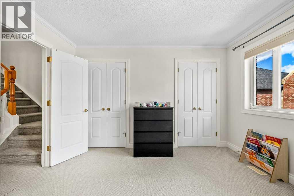 2308 Erlton Place Sw, Calgary, Alberta  T2S 2Z4 - Photo 17 - A2307384