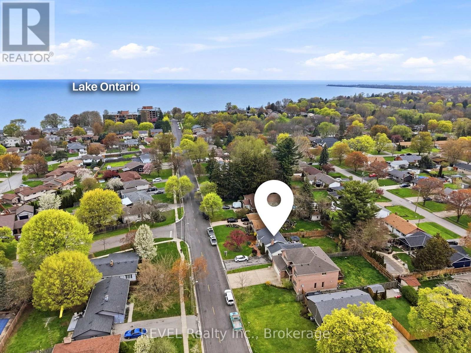 658 Geneva Street, St. Catharines, Ontario  L2N 2J8 - Photo 4 - X13081376