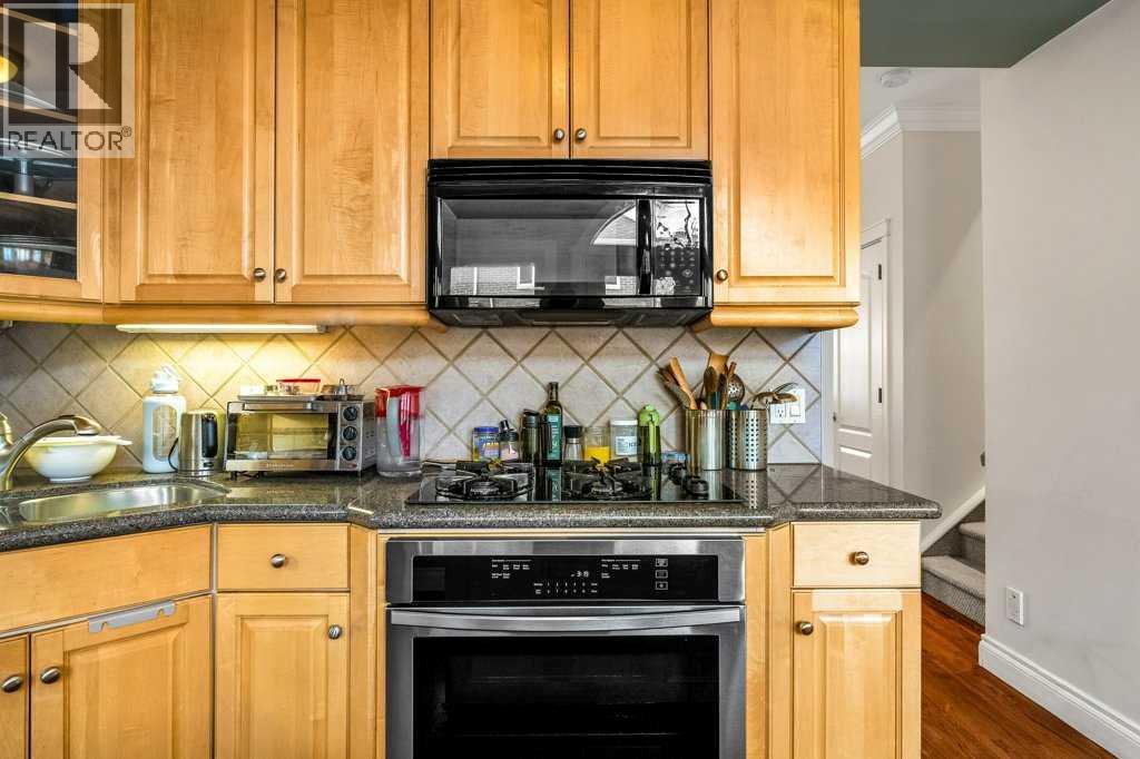 2308 Erlton Place Sw, Calgary, Alberta  T2S 2Z4 - Photo 9 - A2307384