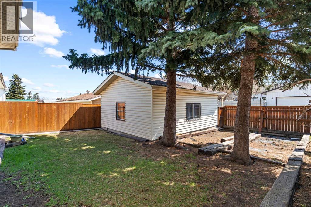5811 Templehill Road Ne, Calgary, Alberta  T1Y 4C1 - Photo 30 - A2307793