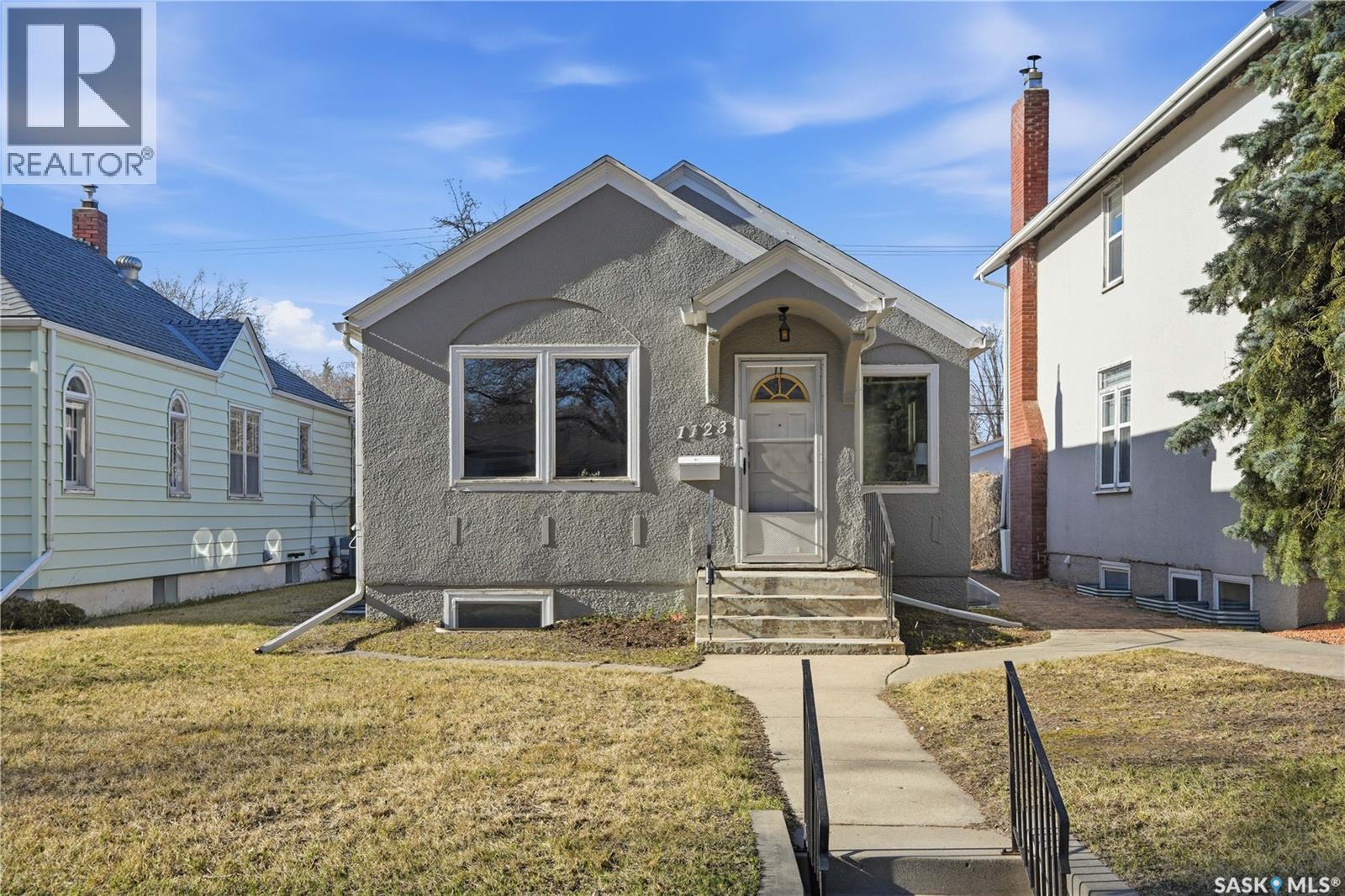 1123 Temperance Street, Saskatoon, Saskatchewan  S7N 0N7 - Photo 1 - SK035113