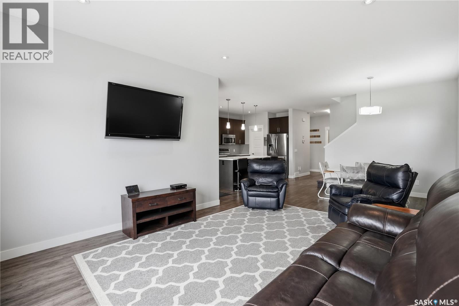 8806 Barootes Way, Regina, Saskatchewan  S4Y 0C3 - Photo 16 - SK035111
