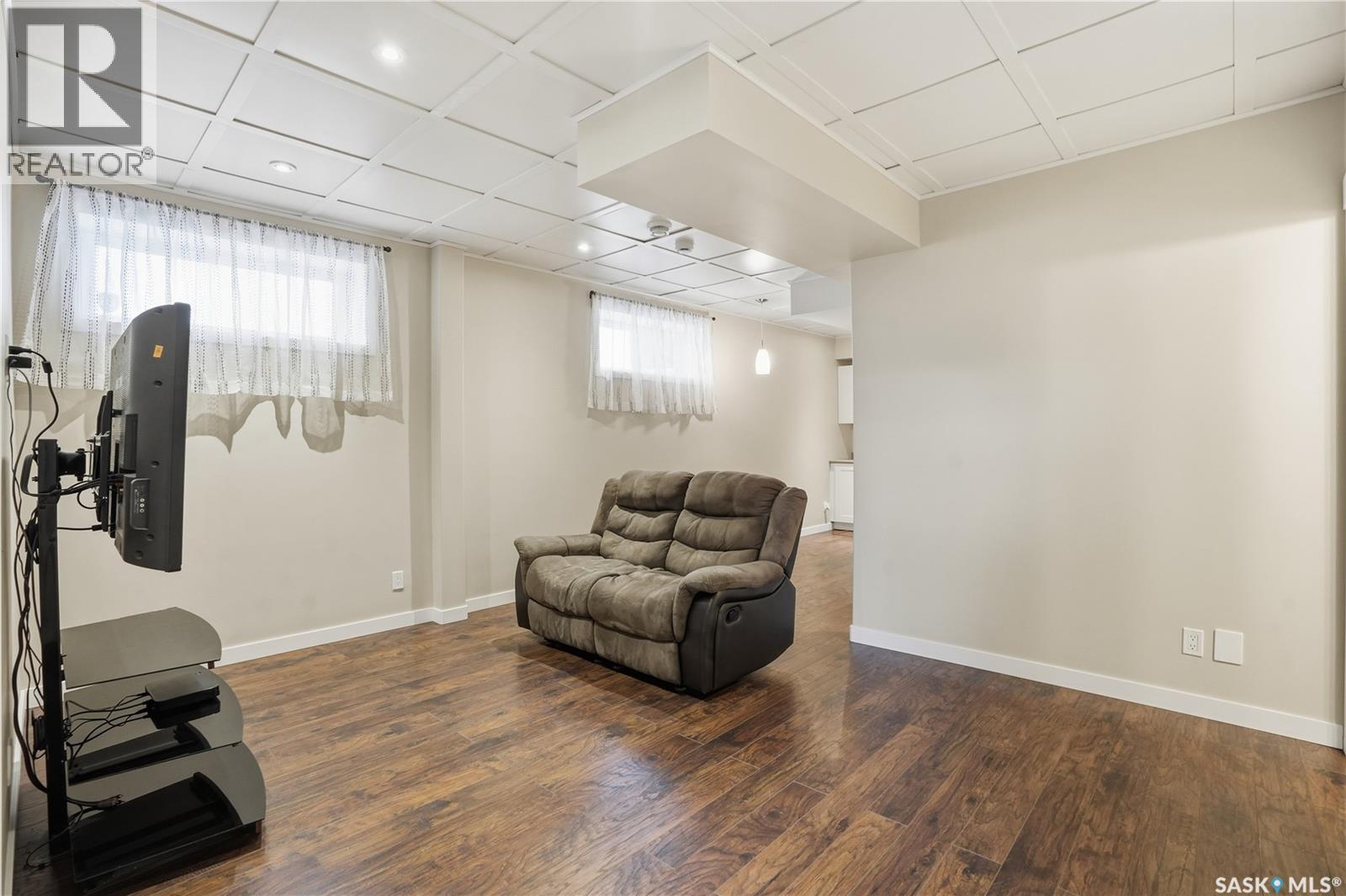 8806 Barootes Way, Regina, Saskatchewan  S4Y 0C3 - Photo 42 - SK035111