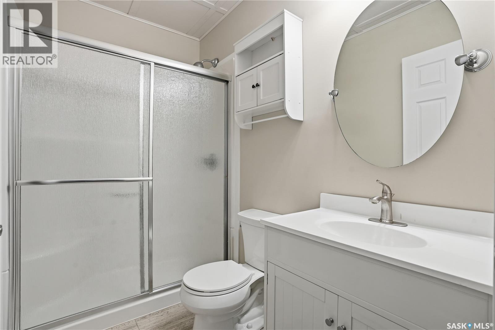8806 Barootes Way, Regina, Saskatchewan  S4Y 0C3 - Photo 45 - SK035111