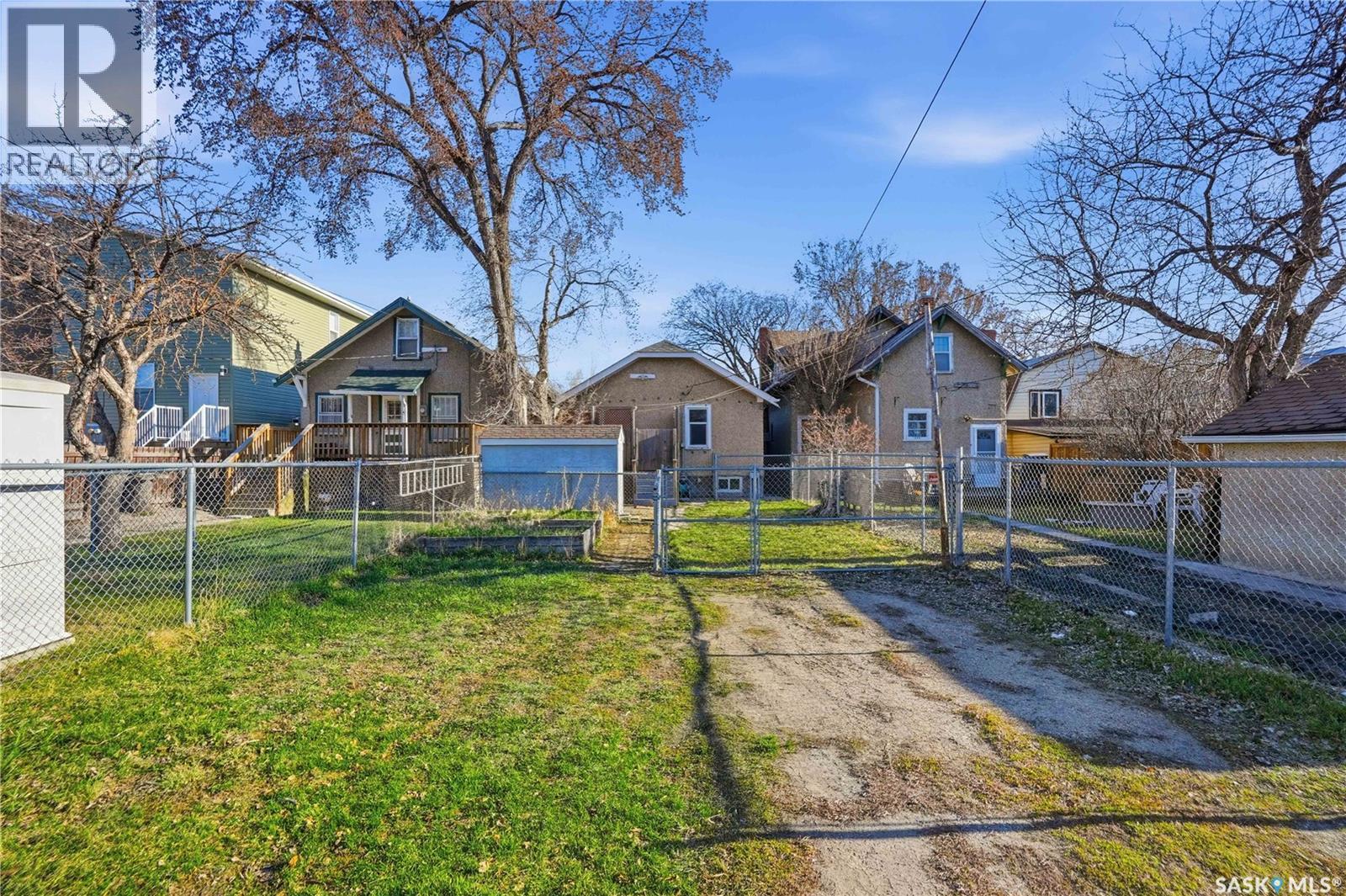 3727 Victoria Avenue, Regina, Saskatchewan  S4T 1M5 - Photo 29 - SK034899