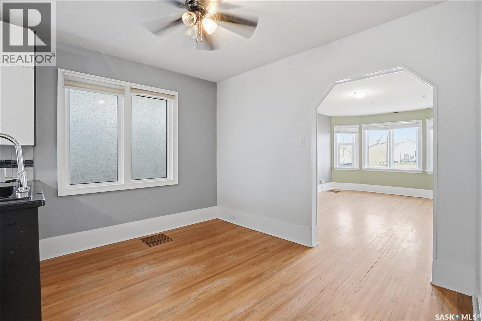 3727 Victoria Avenue, Regina, Saskatchewan  S4T 1M5 - Photo 6 - SK034899